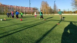 Бег с ускорением , между фишек / Юношеская Тренировка / Футбол