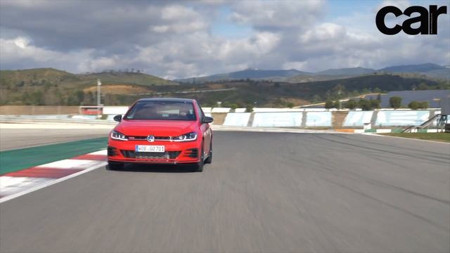 Volkswagen Golf R Vs Golf TCR | Prueba / Test / Review En Español / Revista Car