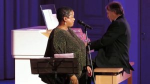 Мэнди Гейнс (вокал), Патрик Келли (орган), США. Джаз и спиричуэлс.