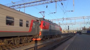 Электровоз ЭП1М-768 с поездом №198 Иркутск — Кисловодск