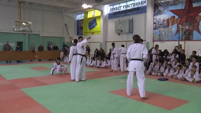 Официальное Первенство г.Бишкек по таэквондо - Bishkek Open 2017 смотреть онлайн