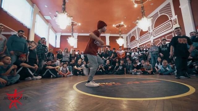 Danver vs Сын Марса | Финал Kids BREAK RAVE CYPHER 2019 смотреть онлайн
