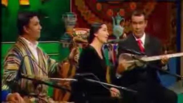 Узбекская песня Санобар Рахманова Шухрат Каюмов Ёшлигим смотреть онлайн