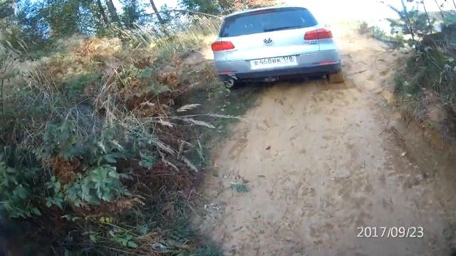 Кроссоверы в карьере! Тигуан против Дастер! смотреть онлайн