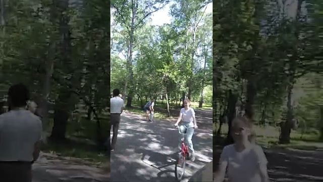 Новосибирск, берёзовая роща, катание на велосипеде смотреть онлайн