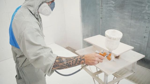 Производство крашеных мебельных фасадов из МДФ  Фабрика производства мебельных фасадов ООО КАРАТ
