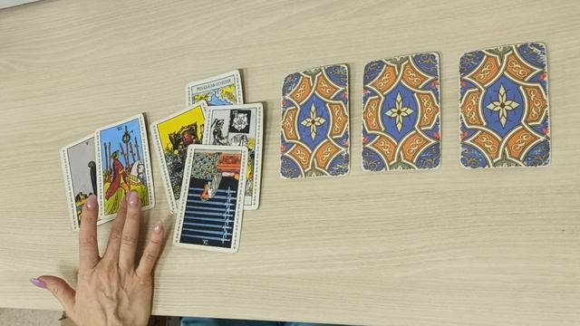 " Что вам понравится в ближайшее время? В загаданной ситуации? В загаданном человеке?" смотреть онлайн