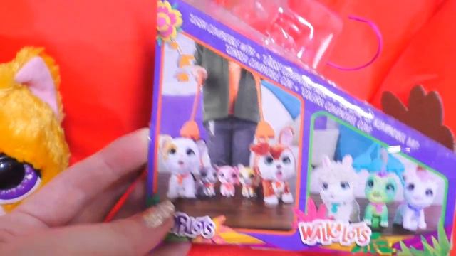 Шаловливый КОТЕНОК/ ВЕСЕЛЫЙ ПИСАЮЩИЙ ПИТОМЕЦ/ Игрушка КОТЕНОК от HASBRO. ОБЗОР ИГРУШКИ.