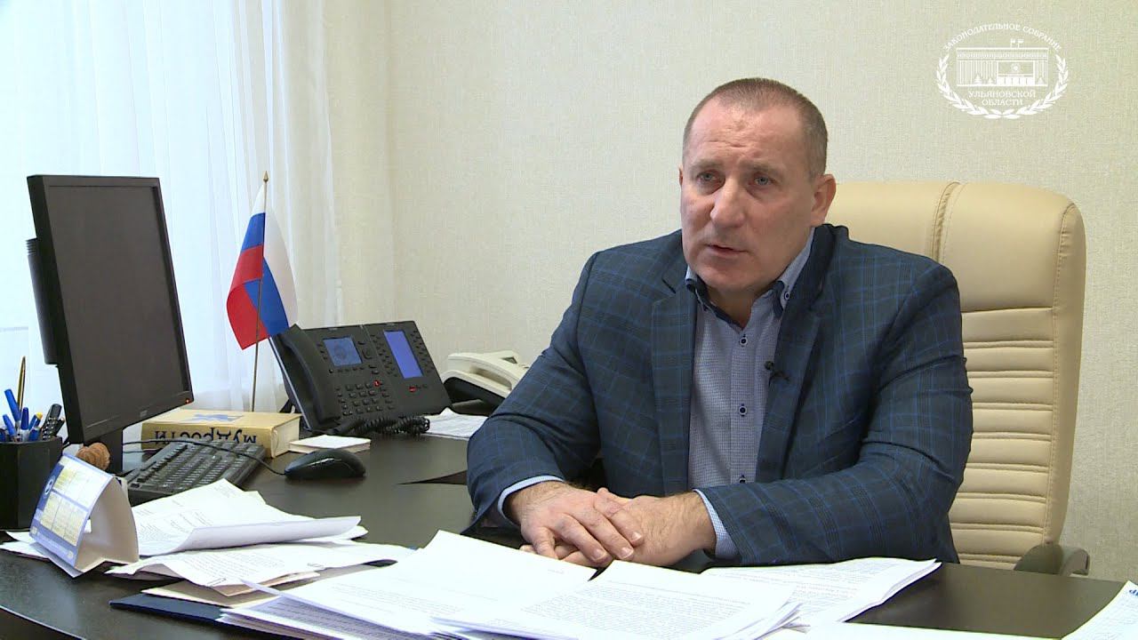 Дмитрий Грачев: в 2022 году в новое жилье из аварийного переехали более 400 ульяновских семей смотреть онлайн