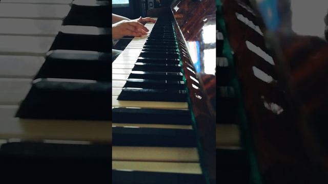 Если в сердце живёт любовь - ОСТ сериала "Не родись красивой", кавер-версия рояль смотреть онлайн