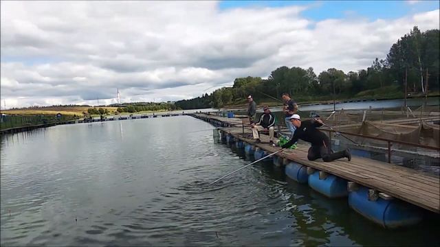 Поимки продолжаются!!!Клевое Место д.Савельево. смотреть онлайн