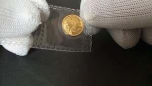 Золотая монета Китая, панда. 1,55 гр.
