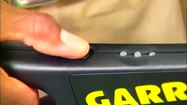 Ручной досмотровый металлодетектор Garrett SuperWand