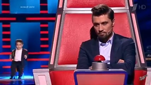 Мальчик карлик,удивил всю страну