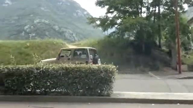 jeep wrangler TJ 2000 desert sand pearl coat in tarascon sur ariege, france смотреть онлайн