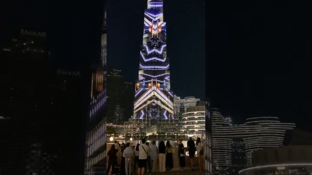 Luxurious light show at Burj Khalifa in Dubai