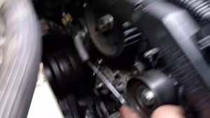 Опель астра h 1.7cdti стучит тарабанит двигатель горит лампа давления масла