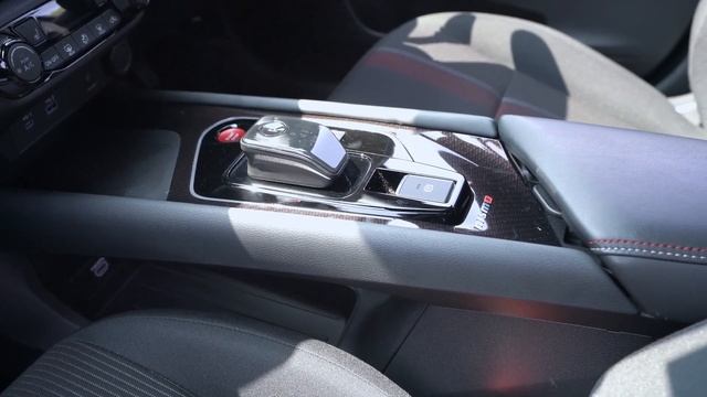 ( 4K ) Nissan Aura NISMO : Black смотреть онлайн