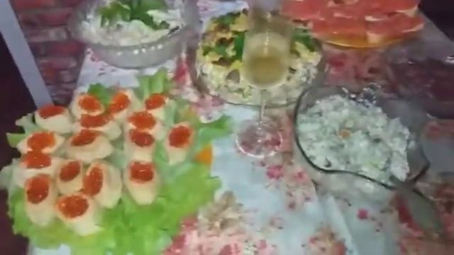 247.#Наш праздничный стол???мои поздравления с Новым Годом. смотреть онлайн