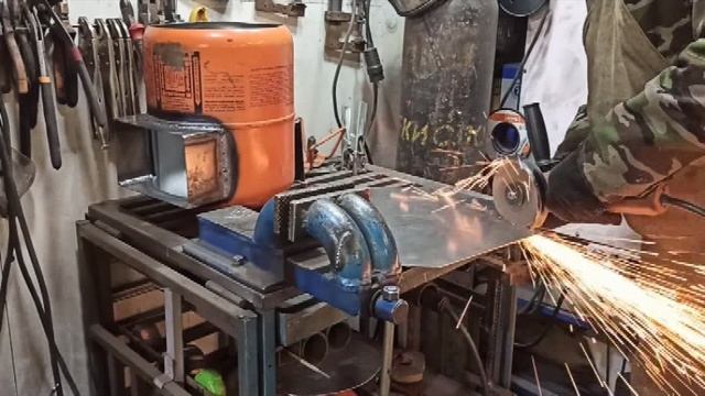 Печь в палатку из фреон. баллона.mpg смотреть онлайн