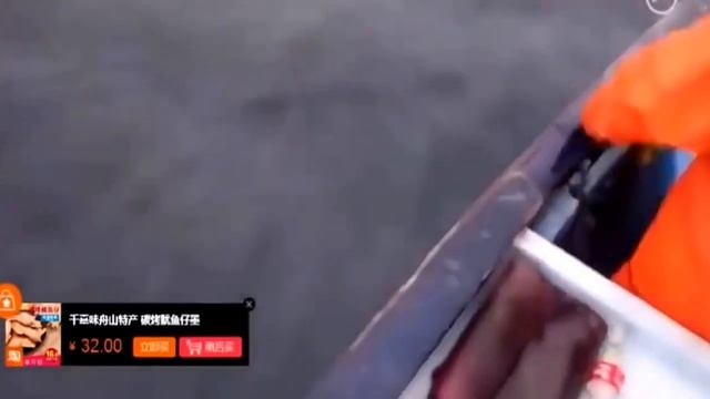 Вот как надо ловить каракатиц!!! ЖЕСТЬ смотреть онлайн