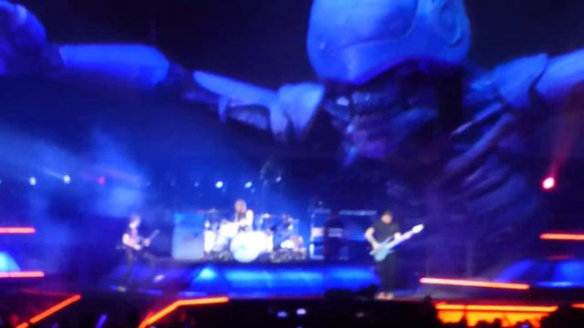 Muse with Giant Moving Robot on stage, Stockholm Syndrome, Live Concert, Oakland March 2019, Murph. смотреть онлайн