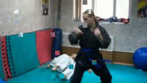 Самооборона в исполнении инструктора Тхэквондо Роднова М Ю