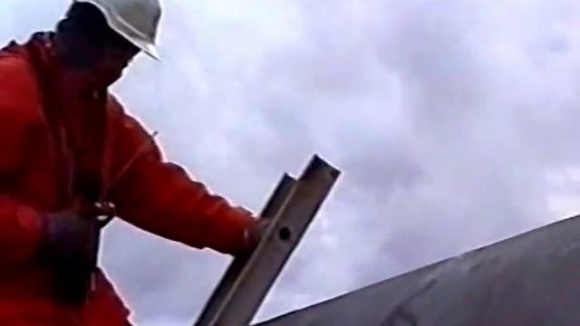 Ремонт трубопровода Харьяга-Усинск 2002 г. смотреть онлайн