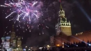 Москва Красная площадь Новогодний салют Инсталляции Рождественский свет