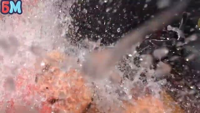 Надувные водные горки смотреть онлайн