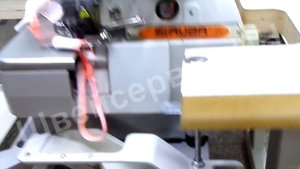 Промышленная швейная машина Краеобметочный 4-х ниточный оверлок Siruba 737F-504M2-04