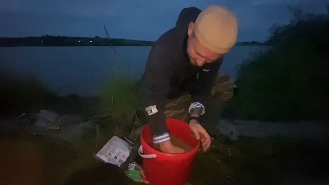 Ночная рыбалка на Неручи. #рыбалка #природа #fishing #fider #лещ #фидер #рыбалкаворле