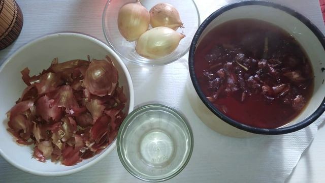 Луковая шелуха от сахарного диабета. Как быстро снизить сахар в крови. Луковая шелуха понижает сахар в крови. Печеный лук в духовке. Шелуха репчатого лука.