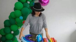 Как сделать радугу из воздушных шаров / How to make a rainbow out of balloons