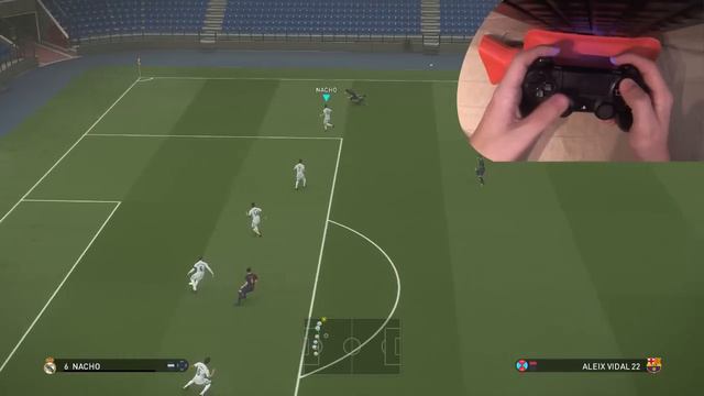 Tutorial 2.0 PES 2018 | Controles en Defensa! (Entradas, Despejes, Cambio Manual de Cursor...) смотреть онлайн