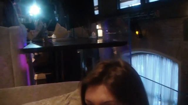 разговор "брю" и "бло" девушек