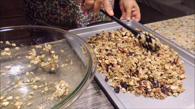 ГРАНОЛА- МЮСЛИ домашнего приготовления - вкусный и полезный завтрак для школьника. смотреть онлайн