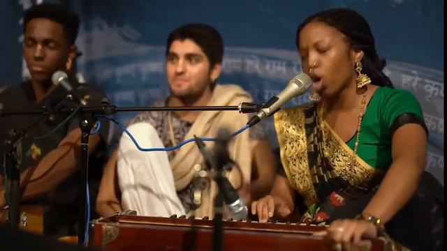 Bhajman Radhey Govinda | भजमन राधे गोविंदा | Achyuta Gopi | Iskcon Songs | Hare Krishna Radha Kirta