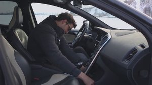 Volvo XC60 T6 R-Design - универсальный боец