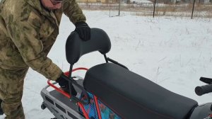 снегоход шармакс 550 , установка спинки для второго пассажира.