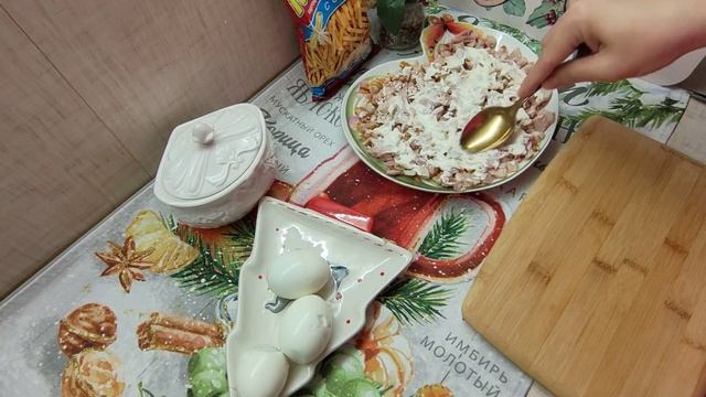 Салат на Новый год 2021?✨Мега вкусный салат с копченой курицей и чипсами?Праздничный стол 2021?✨
