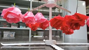 свадебный торт с цветами из вафельной бумаги