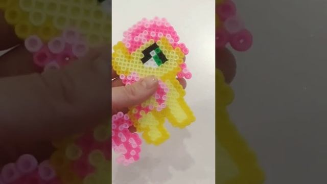 Делаем My Little Pony Fluttershy из термомозаики perler beads