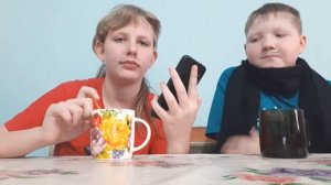 я отрезал палец сестре