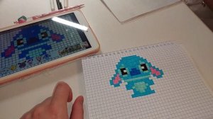 Рисуем по клеткам с мамой!