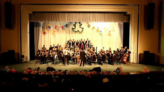 BUMBLE BOOGIE. смотреть онлайн