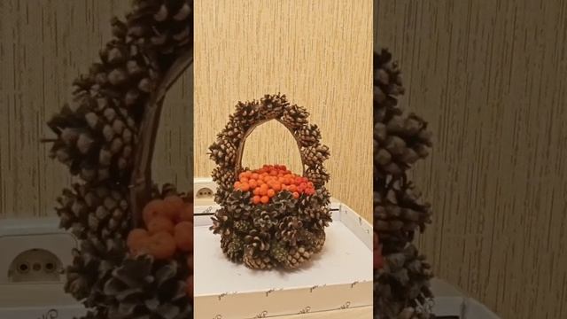 Осенняя поделка "Рябина в корзинке" смотреть онлайн