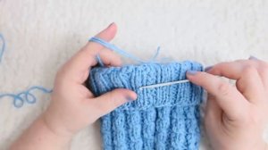 Детская шапка спицами. С ушками. Очень удобная!! Мастер класс.