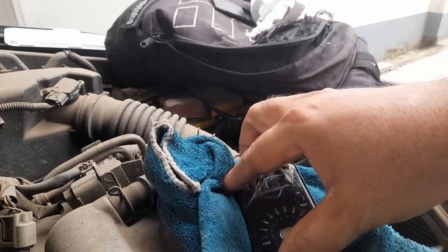 PART 1: 2009 Toyota Corolla: Eng. Oil test after 11 MThs, oil in Eng. and (1996 Mil) 3212 KM driven смотреть онлайн