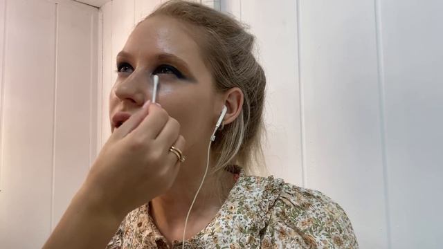 "ТЕБЕ НА ВИД ЛЕТ 16 - МЕЛКАЯ ЕЩЕ!" / ПАНИБРАТСТВО ВОШЛО В ЧАТ / Треш обзор салона красоты смотреть онлайн